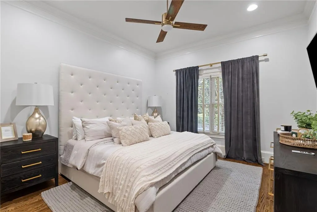Main level Bedroom