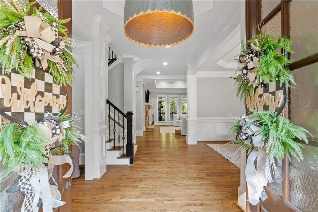 3283 Stratfield Drive Ne, Brookhaven, Georgia 30319, 7 Bedrooms Bedrooms, ,6 BathroomsBathrooms,Residential,For Sale,3283 Stratfield Drive Ne,7603677