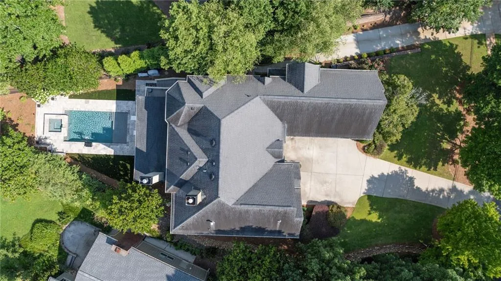 3283 Stratfield Drive Ne, Brookhaven, Georgia 30319, 7 Bedrooms Bedrooms, ,6 BathroomsBathrooms,Residential,For Sale,3283 Stratfield Drive Ne,7603677