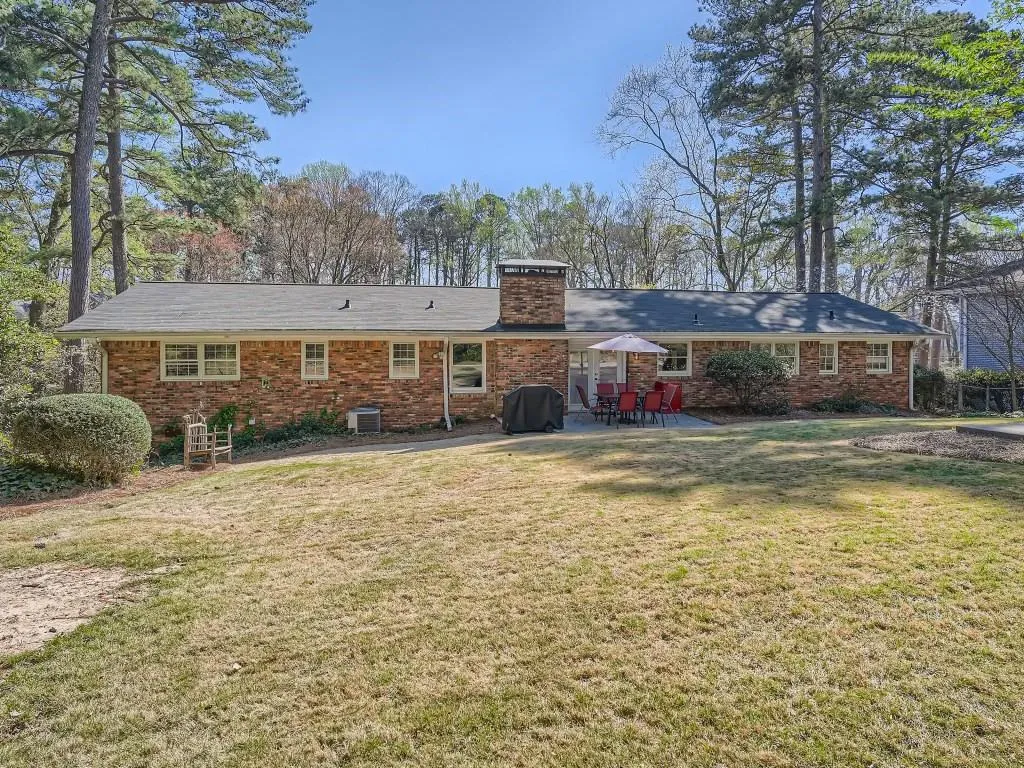 5705 Kayron Drive, Atlanta, Georgia 30328, 4 Bedrooms Bedrooms, ,3 BathroomsBathrooms,Residential,Sold,5705 Kayron Drive,7191866