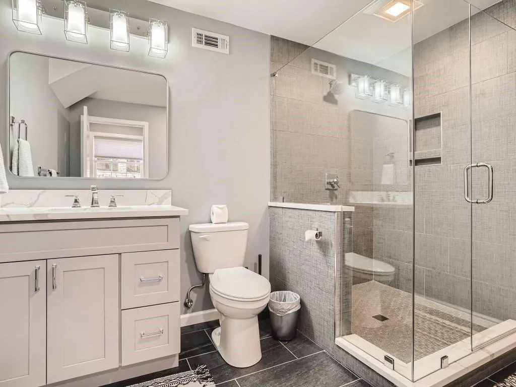 5705 Kayron Drive, Atlanta, Georgia 30328, 4 Bedrooms Bedrooms, ,3 BathroomsBathrooms,Residential,Sold,5705 Kayron Drive,7191866