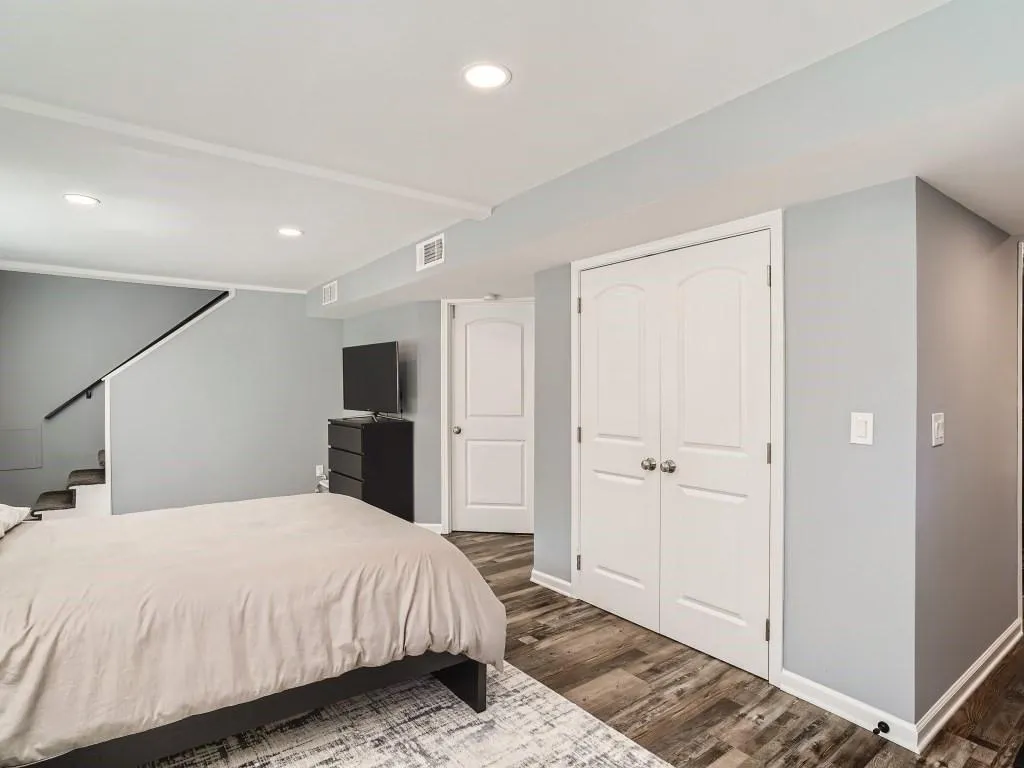 5705 Kayron Drive, Atlanta, Georgia 30328, 4 Bedrooms Bedrooms, ,3 BathroomsBathrooms,Residential,Sold,5705 Kayron Drive,7191866