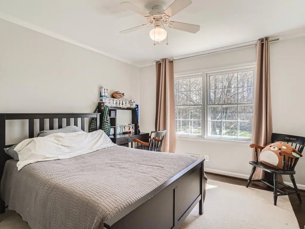 5705 Kayron Drive, Atlanta, Georgia 30328, 4 Bedrooms Bedrooms, ,3 BathroomsBathrooms,Residential,Sold,5705 Kayron Drive,7191866