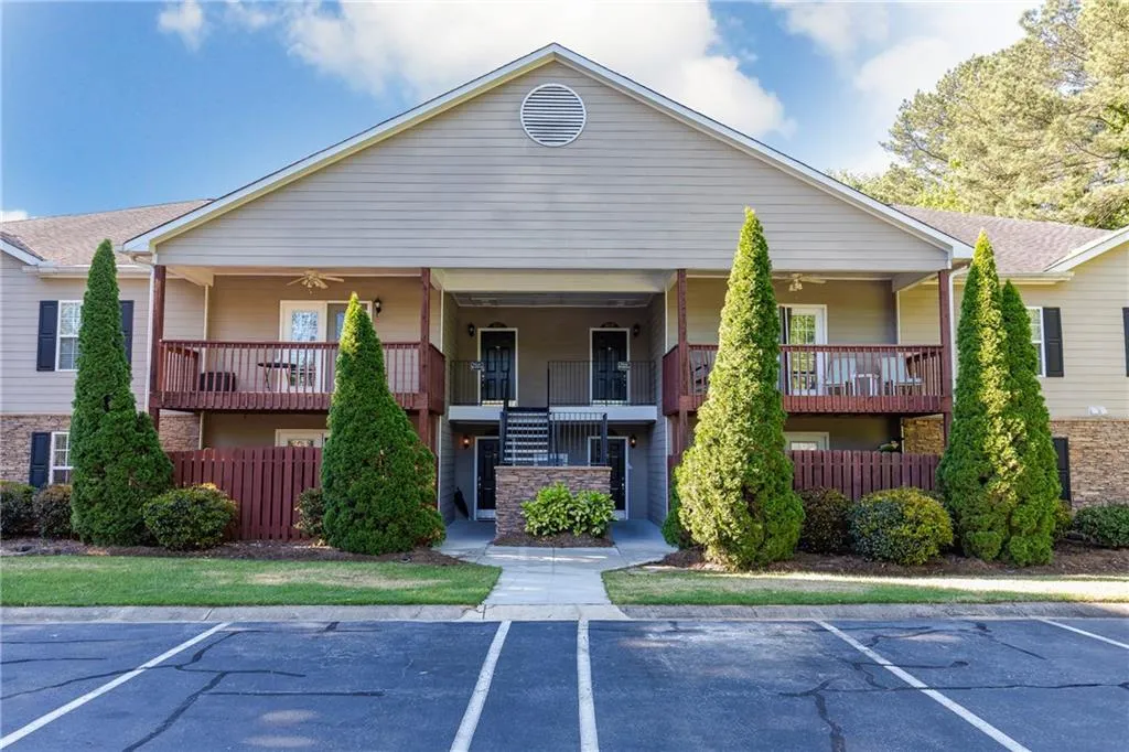 1608 Brighton Point, Sandy Springs, Georgia 30328, 3 Bedrooms Bedrooms, ,2 BathroomsBathrooms,Residential,Sold,1608 Brighton Point,6540688