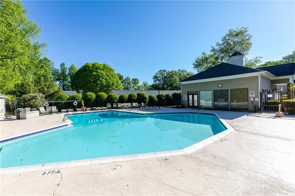 1608 Brighton Point, Sandy Springs, Georgia 30328, 3 Bedrooms Bedrooms, ,2 BathroomsBathrooms,Residential,Sold,1608 Brighton Point,6540688