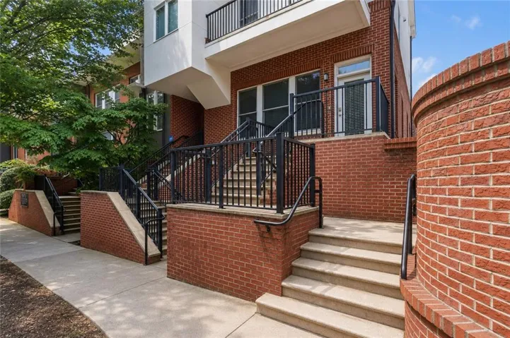 Ground Floor Unit #111
