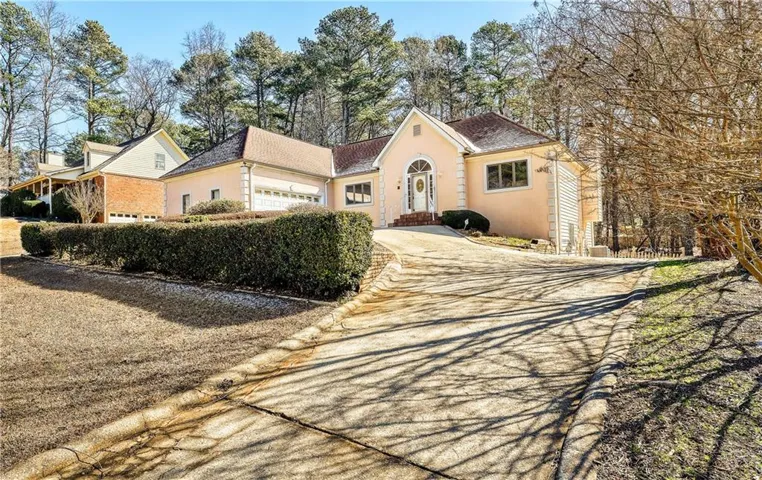 1522 Catherine Court, Suwanee, Georgia 30024