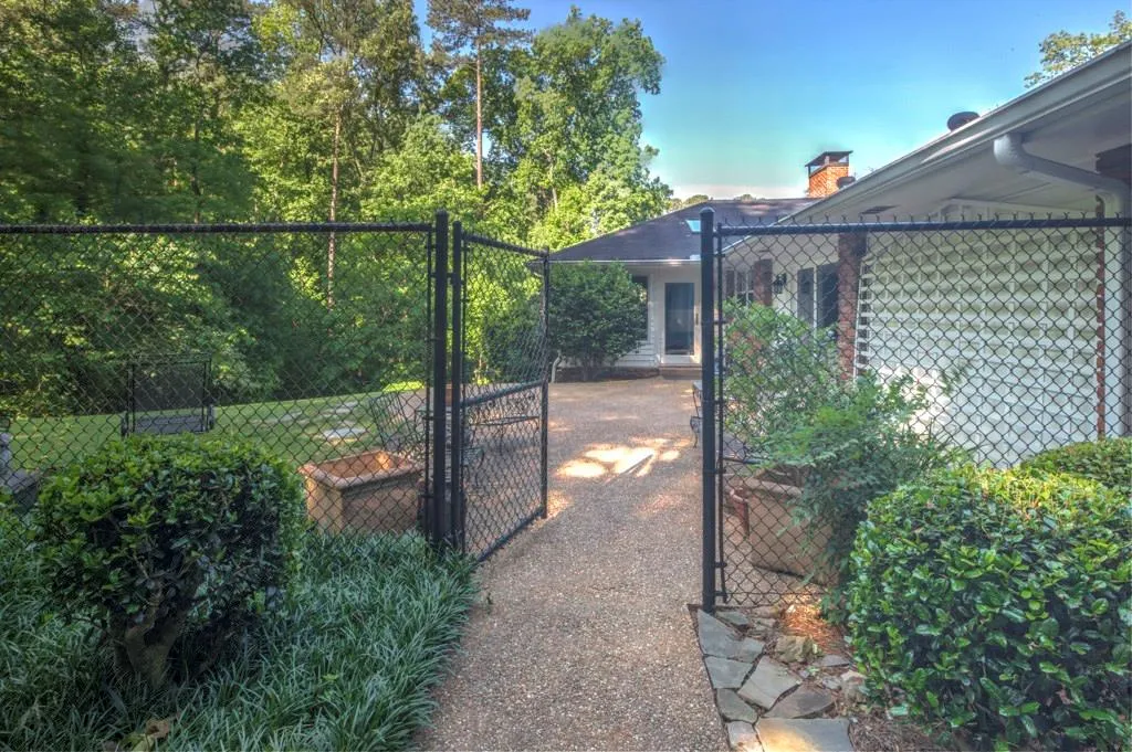 468 Londonberry Road, Atlanta, Georgia 30327, ,Land,Sold,468 Londonberry Road,5688968