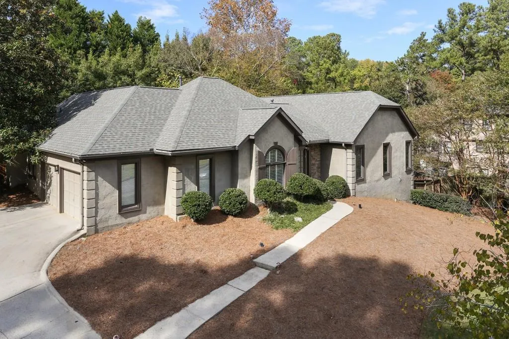 135 Bayvale Court, Atlanta, Georgia 30328, 3 Bedrooms Bedrooms, ,3 BathroomsBathrooms,Residential,Sold,135 Bayvale Court,5929365
