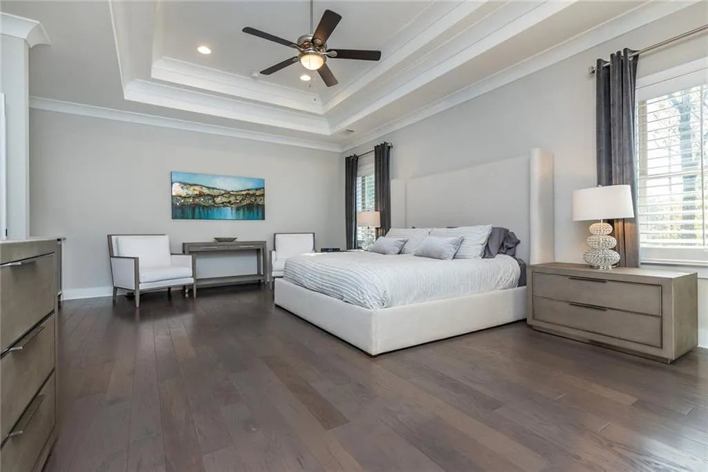 6394 Lucent Lane, Sandy Springs, Georgia 30328, 6 Bedrooms Bedrooms, ,5 BathroomsBathrooms,Residential,Sold,6394 Lucent Lane,6812885