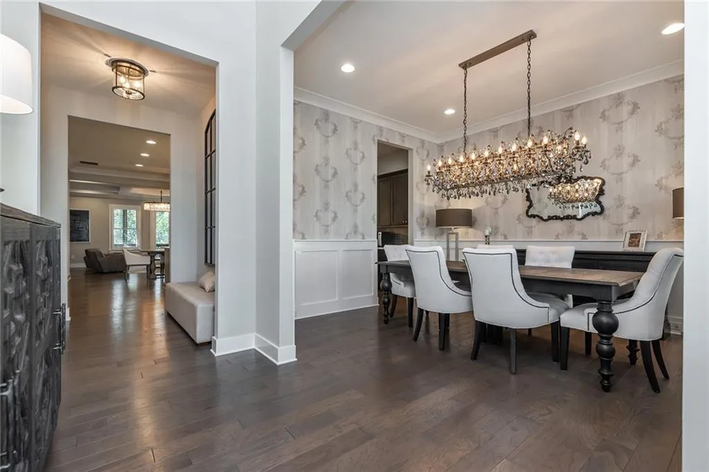 6394 Lucent Lane, Sandy Springs, Georgia 30328, 6 Bedrooms Bedrooms, ,5 BathroomsBathrooms,Residential,Sold,6394 Lucent Lane,6812885