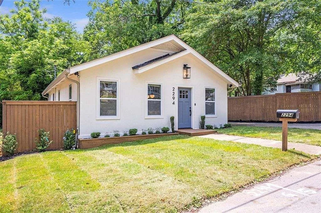 2294 Hill Street Nw, Atlanta, Georgia 30318, 3 Bedrooms Bedrooms, ,2 BathroomsBathrooms,Residential,For Sale,2294 Hill Street Nw,7626179
