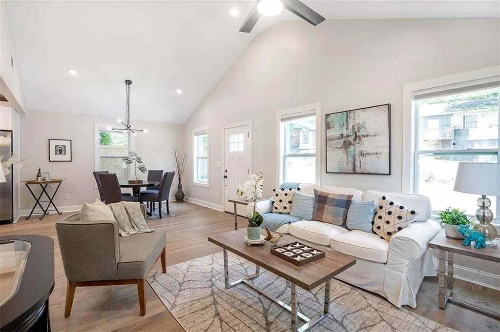 2294 Hill Street Nw, Atlanta, Georgia 30318, 3 Bedrooms Bedrooms, ,2 BathroomsBathrooms,Residential,For Sale,2294 Hill Street Nw,7626179
