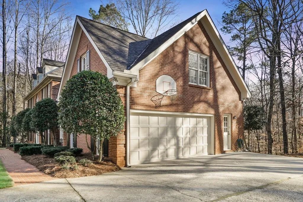 340 Fauna Court, Sandy Springs, Georgia 30350, 4 Bedrooms Bedrooms, ,4 BathroomsBathrooms,Residential,Sold,340 Fauna Court,6822738