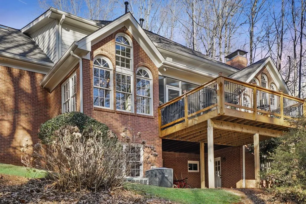 340 Fauna Court, Sandy Springs, Georgia 30350, 4 Bedrooms Bedrooms, ,4 BathroomsBathrooms,Residential,Sold,340 Fauna Court,6822738