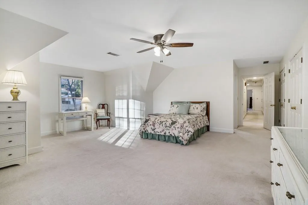 340 Fauna Court, Sandy Springs, Georgia 30350, 4 Bedrooms Bedrooms, ,4 BathroomsBathrooms,Residential,Sold,340 Fauna Court,6822738