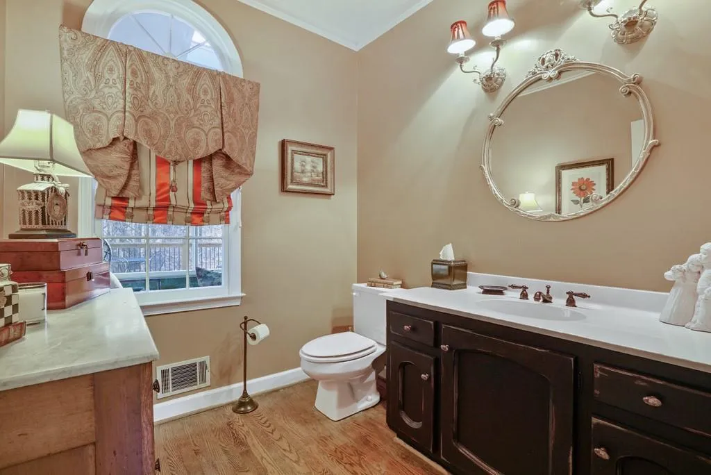340 Fauna Court, Sandy Springs, Georgia 30350, 4 Bedrooms Bedrooms, ,4 BathroomsBathrooms,Residential,Sold,340 Fauna Court,6822738