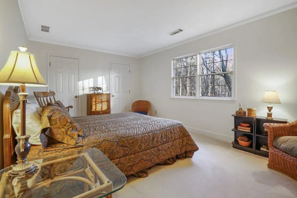 340 Fauna Court, Sandy Springs, Georgia 30350, 4 Bedrooms Bedrooms, ,4 BathroomsBathrooms,Residential,Sold,340 Fauna Court,6822738