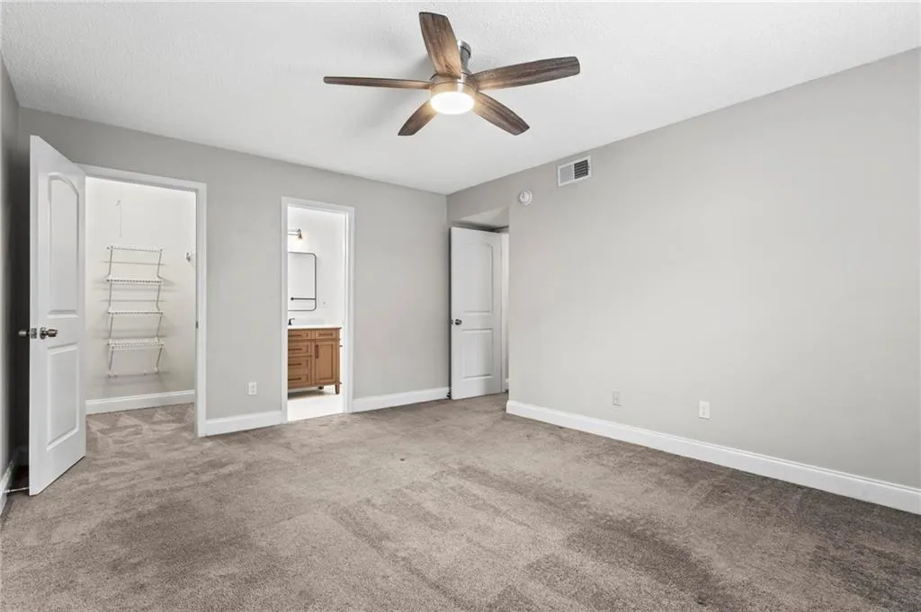 6900 Roswell Road Unit 20q, Sandy Springs, Georgia 30328, 2 Bedrooms Bedrooms, ,2 BathroomsBathrooms,Residential,Sold,6900 Roswell Road Unit 20q,7494106