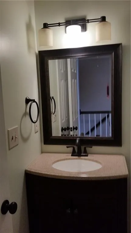 801 Wedgewood Way, Sandy Springs, Georgia 30350, 3 Bedrooms Bedrooms, ,2 BathroomsBathrooms,Residential,Sold,801 Wedgewood Way,5628432