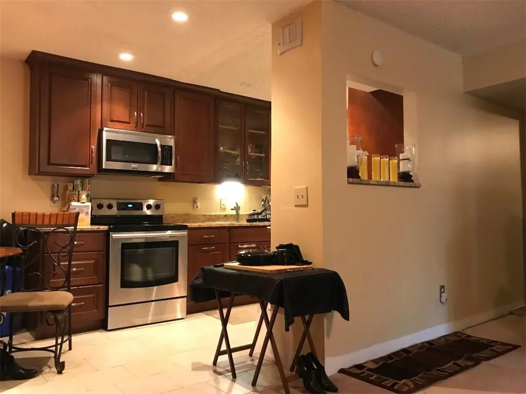 1513 Wingate Way, Atlanta, Georgia 30350, 2 Bedrooms Bedrooms, ,2 BathroomsBathrooms,Residential,Sold,1513 Wingate Way,6040640
