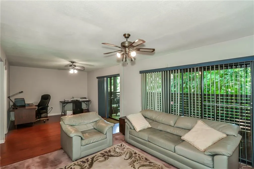 12 Forrest Place, Sandy Springs, Georgia 30328, 3 Bedrooms Bedrooms, ,3 BathroomsBathrooms,Residential,Sold,12 Forrest Place,6058939