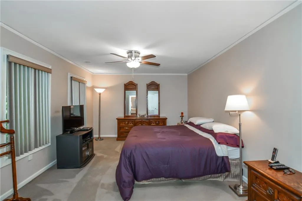 12 Forrest Place, Sandy Springs, Georgia 30328, 3 Bedrooms Bedrooms, ,3 BathroomsBathrooms,Residential,Sold,12 Forrest Place,6058939