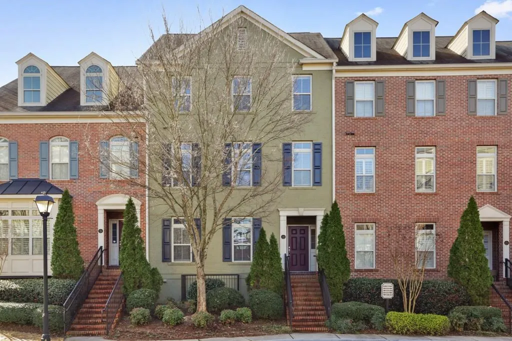 210 Le Gran Cove, Atlanta, Georgia 30328, 3 Bedrooms Bedrooms, ,2 BathroomsBathrooms,Residential,Sold,210 Le Gran Cove,6509488
