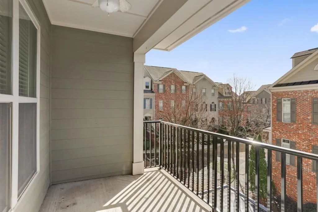 210 Le Gran Cove, Atlanta, Georgia 30328, 3 Bedrooms Bedrooms, ,2 BathroomsBathrooms,Residential,Sold,210 Le Gran Cove,6509488
