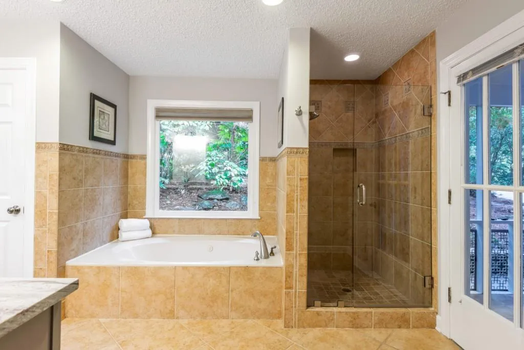 75 Dunhill Court, Sandy Springs, Georgia 30328, 4 Bedrooms Bedrooms, ,4 BathroomsBathrooms,Residential,Sold,75 Dunhill Court,6098214