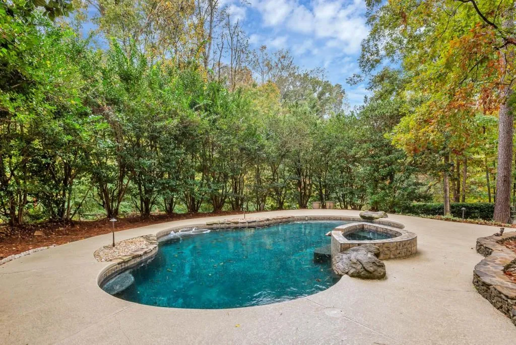 75 Dunhill Court, Sandy Springs, Georgia 30328, 4 Bedrooms Bedrooms, ,4 BathroomsBathrooms,Residential,Sold,75 Dunhill Court,6098214