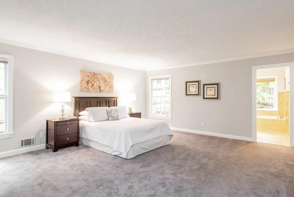 75 Dunhill Court, Sandy Springs, Georgia 30328, 4 Bedrooms Bedrooms, ,4 BathroomsBathrooms,Residential,Sold,75 Dunhill Court,6098214