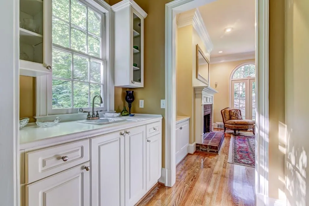 4525 Crestwicke Pointe, Atlanta, Georgia 30319, 4 Bedrooms Bedrooms, ,4 BathroomsBathrooms,Residential,Sold,4525 Crestwicke Pointe,6024027