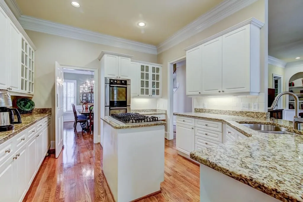 4525 Crestwicke Pointe, Atlanta, Georgia 30319, 4 Bedrooms Bedrooms, ,4 BathroomsBathrooms,Residential,Sold,4525 Crestwicke Pointe,6024027