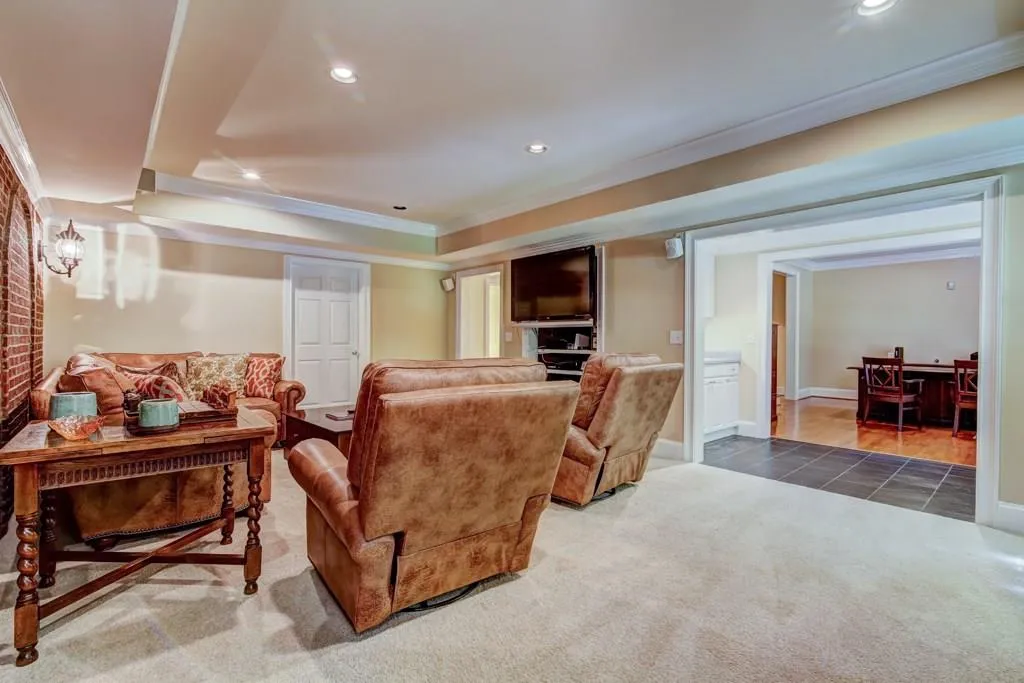 4525 Crestwicke Pointe, Atlanta, Georgia 30319, 4 Bedrooms Bedrooms, ,4 BathroomsBathrooms,Residential,Sold,4525 Crestwicke Pointe,6024027