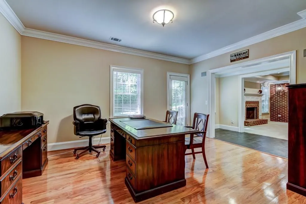 4525 Crestwicke Pointe, Atlanta, Georgia 30319, 4 Bedrooms Bedrooms, ,4 BathroomsBathrooms,Residential,Sold,4525 Crestwicke Pointe,6024027