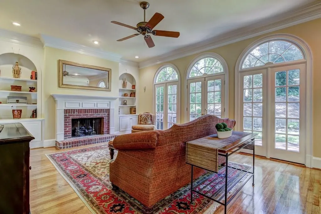 4525 Crestwicke Pointe, Atlanta, Georgia 30319, 4 Bedrooms Bedrooms, ,4 BathroomsBathrooms,Residential,Sold,4525 Crestwicke Pointe,6024027