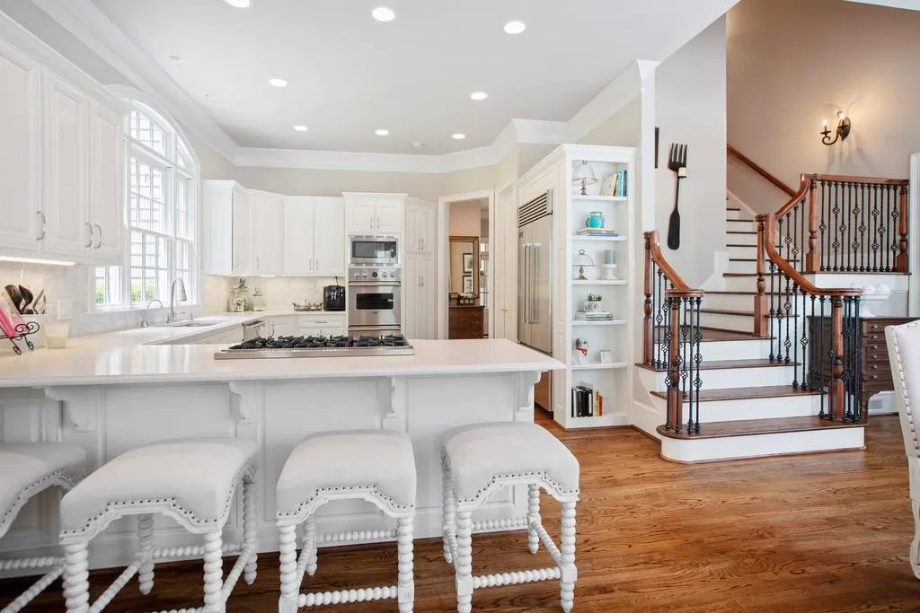 5 Ball Mill Place, Sandy Springs, Georgia 30350, 5 Bedrooms Bedrooms, ,5 BathroomsBathrooms,Residential,Sold,5 Ball Mill Place,6559813