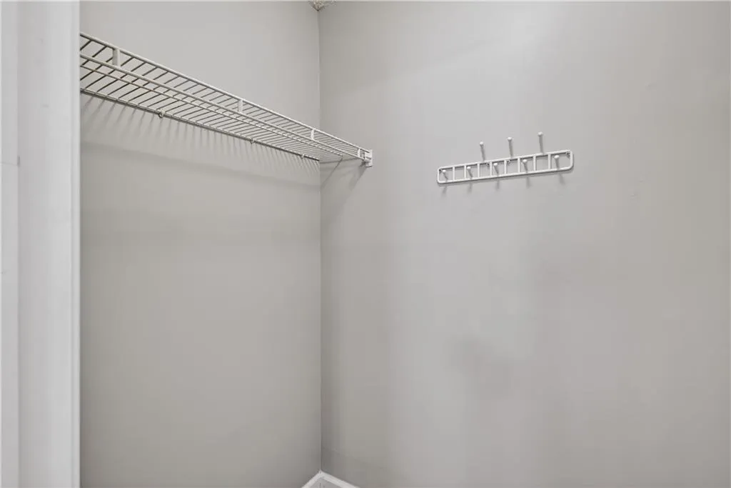 7001 Wingate Way, Atlanta, Georgia 30350, 2 Bedrooms Bedrooms, ,2 BathroomsBathrooms,Residential,For Sale,7001 Wingate Way,7764014
