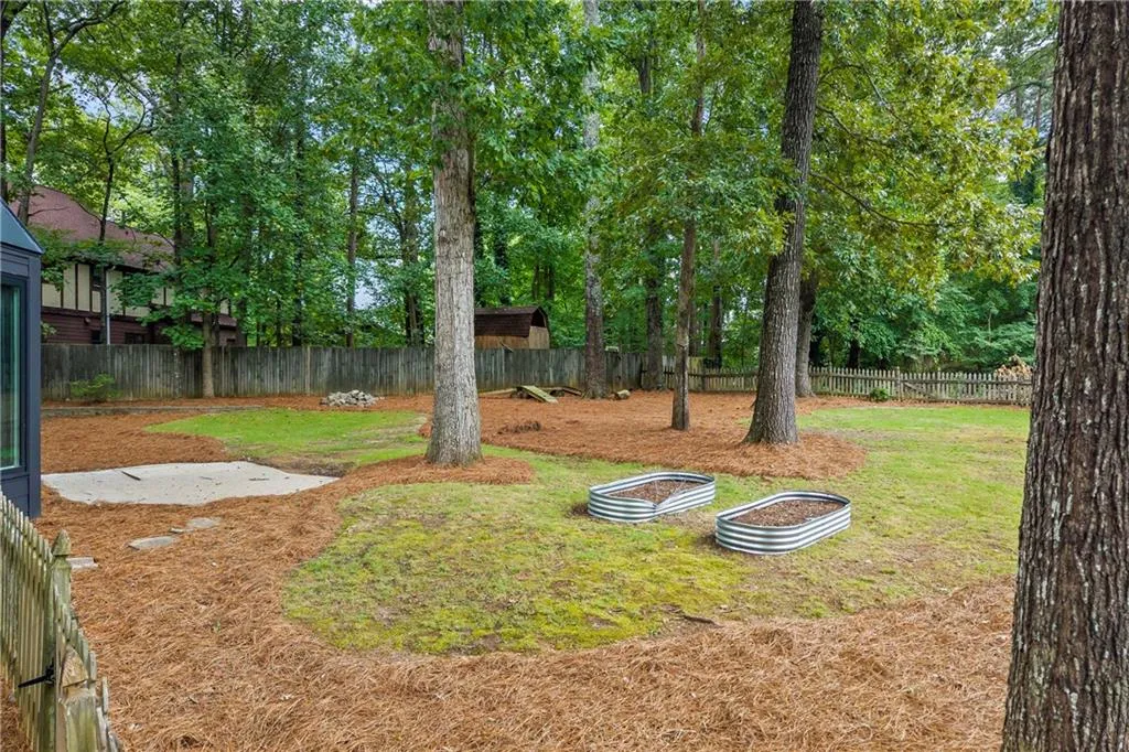 7632 Auden Trail, Atlanta, Georgia 30350, 5 Bedrooms Bedrooms, ,3 BathroomsBathrooms,Residential,For Sale,7632 Auden Trail,7632240