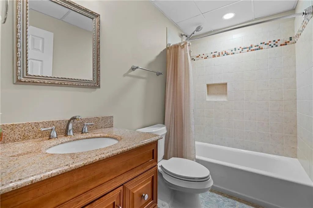 7632 Auden Trail, Atlanta, Georgia 30350, 5 Bedrooms Bedrooms, ,3 BathroomsBathrooms,Residential,For Sale,7632 Auden Trail,7632240