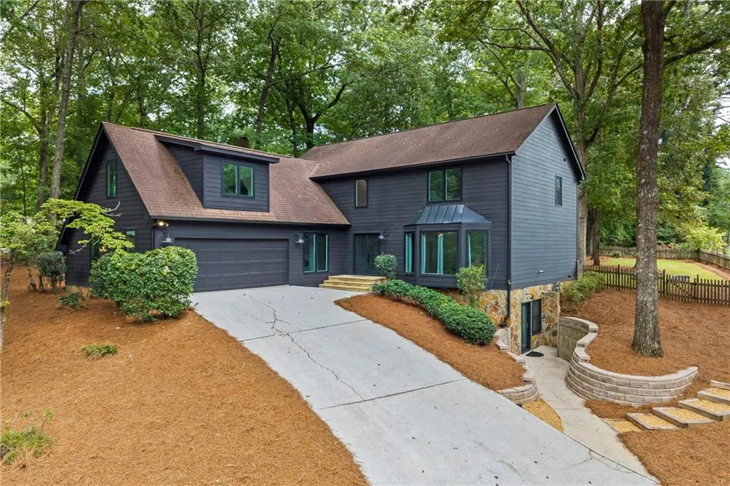 7632 Auden Trail, Atlanta, Georgia 30350, 5 Bedrooms Bedrooms, ,3 BathroomsBathrooms,Residential,For Sale,7632 Auden Trail,7632240
