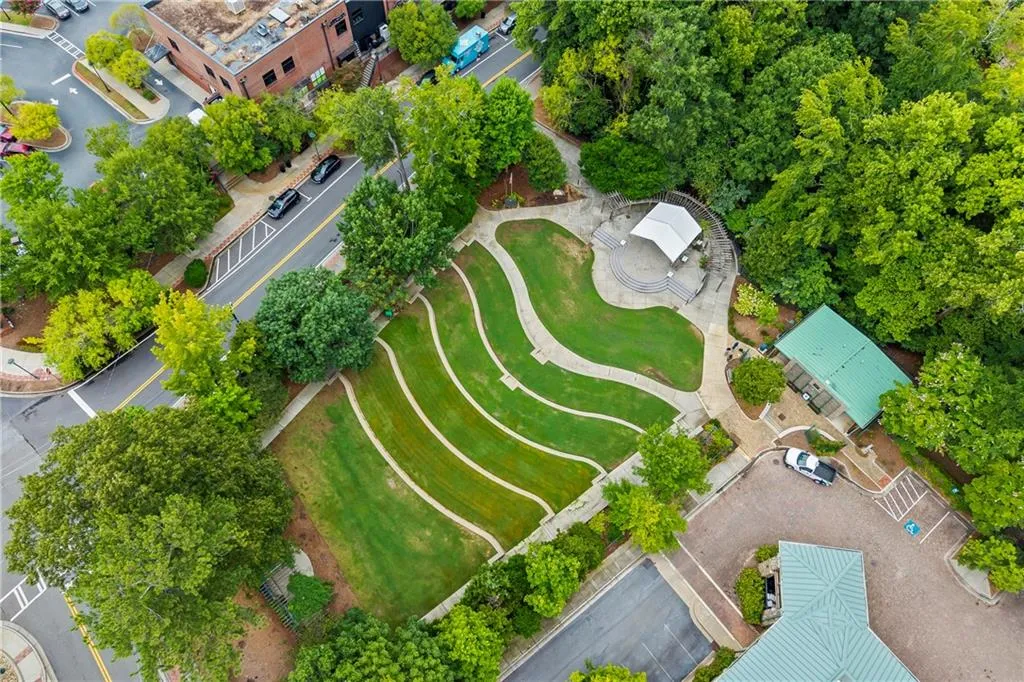 7632 Auden Trail, Atlanta, Georgia 30350, 5 Bedrooms Bedrooms, ,3 BathroomsBathrooms,Residential,For Sale,7632 Auden Trail,7632240