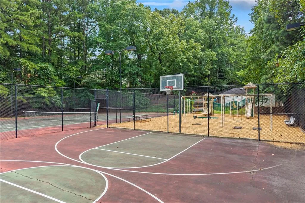 7632 Auden Trail, Atlanta, Georgia 30350, 5 Bedrooms Bedrooms, ,3 BathroomsBathrooms,Residential,For Sale,7632 Auden Trail,7632240