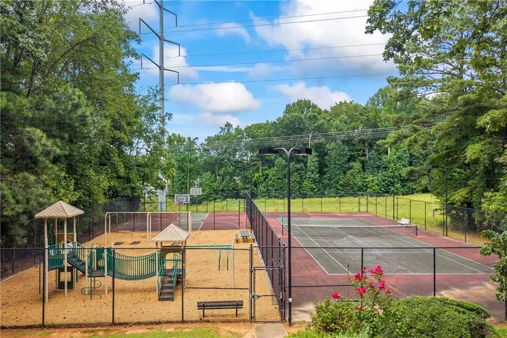 7632 Auden Trail, Atlanta, Georgia 30350, 5 Bedrooms Bedrooms, ,3 BathroomsBathrooms,Residential,For Sale,7632 Auden Trail,7632240