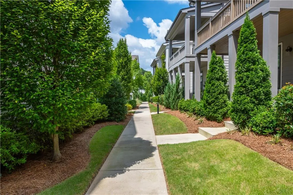 4403 Gillon Circle Se, Atlanta, Georgia 30339, 3 Bedrooms Bedrooms, ,3 BathroomsBathrooms,Residential,For Sale,4403 Gillon Circle Se,7630073