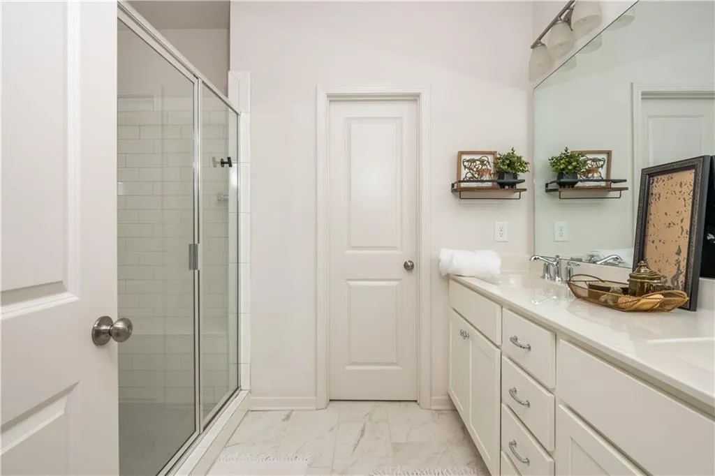 4403 Gillon Circle Se, Atlanta, Georgia 30339, 3 Bedrooms Bedrooms, ,3 BathroomsBathrooms,Residential,For Sale,4403 Gillon Circle Se,7630073
