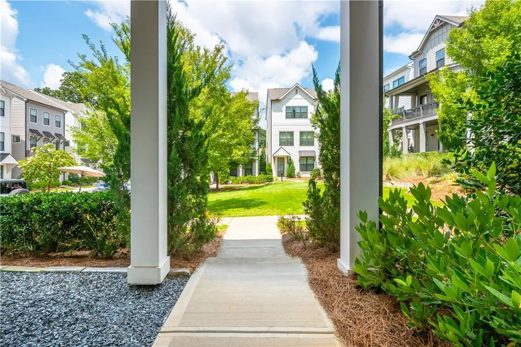 4403 Gillon Circle Se, Atlanta, Georgia 30339, 3 Bedrooms Bedrooms, ,3 BathroomsBathrooms,Residential,For Sale,4403 Gillon Circle Se,7630073