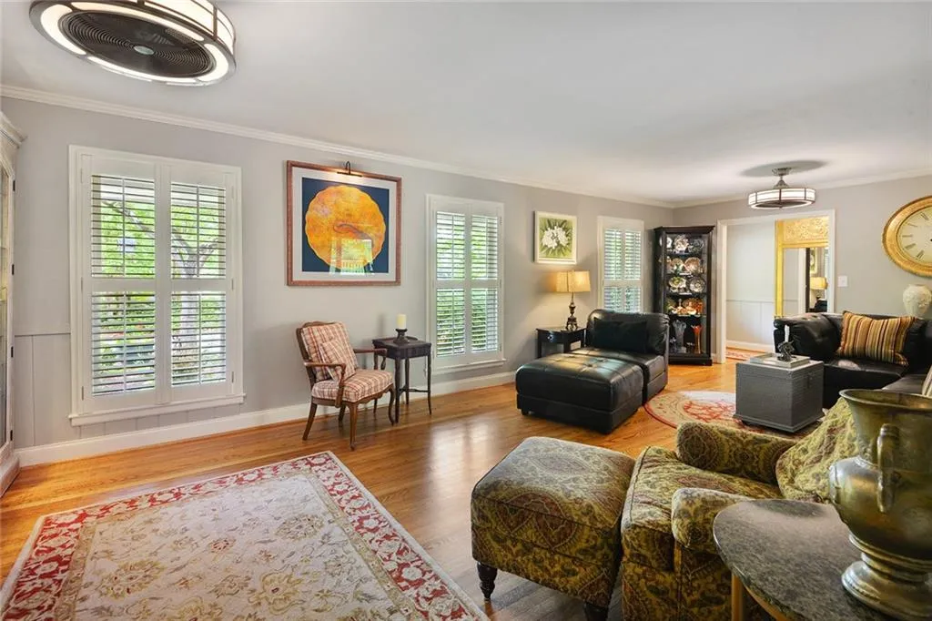 6619 Cherry Tree Lane, Atlanta, Georgia 30328, 4 Bedrooms Bedrooms, ,3 BathroomsBathrooms,Residential,Sold,6619 Cherry Tree Lane,6540696