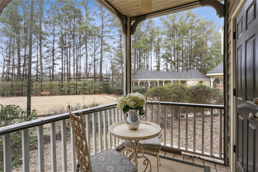 301 Bainbridge Drive, Atlanta, Georgia 30327, 2 Bedrooms Bedrooms, ,2 BathroomsBathrooms,Residential,Sold,301 Bainbridge Drive,7337611